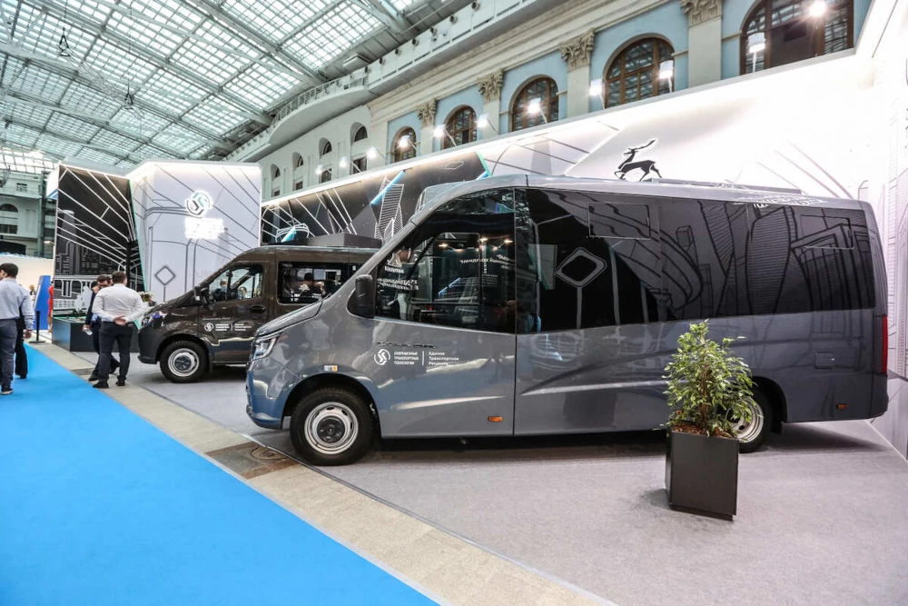 Комфортные автомобили ГАЗ представлены на «Транспортной неделе 2022»