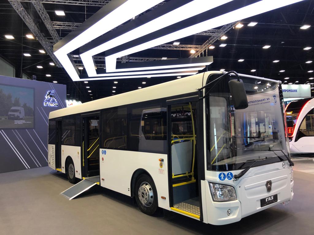На выставке «SmartTRANSPORT 2019» Горьковским заводом представлены флагманские модели автобусов