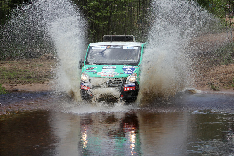Автомобиль «ГАЗель NEXT» стал лидером III этапа Чемпионата России по ралли-рейдам «Баха Беларусь – 2015».